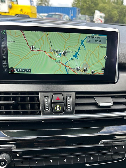 BMW 218d 29 of 30