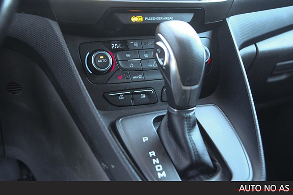 Ford Transit Connect 16 of 30