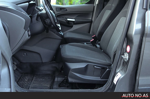Ford Transit Connect 11 of 30