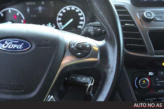 Ford Transit Connect 15 of 30