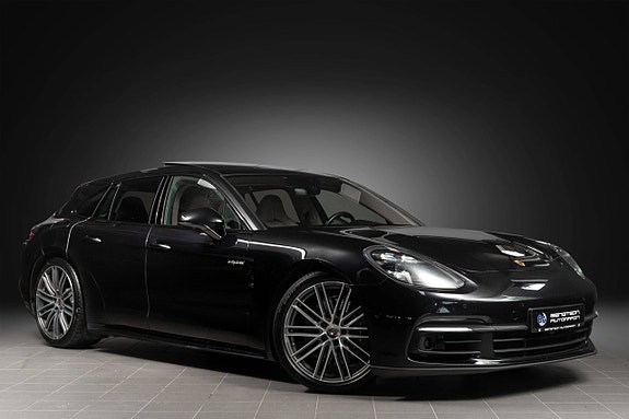 Porsche Panamera 11 of 30