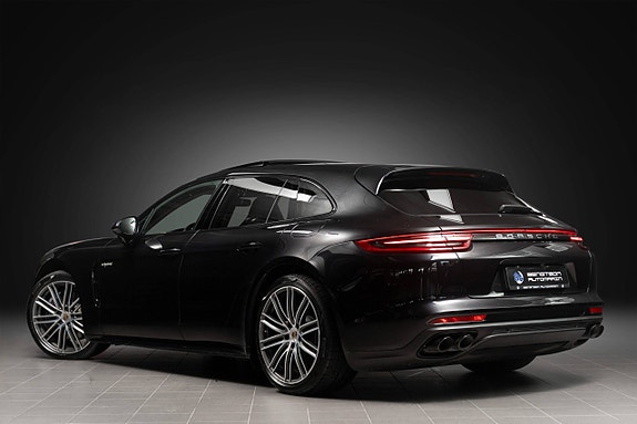 Porsche Panamera 2 of 30
