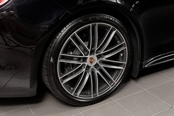 Porsche Panamera 20 of 30