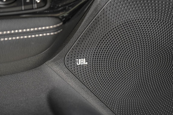 Kia e-Niro 11 of 25
