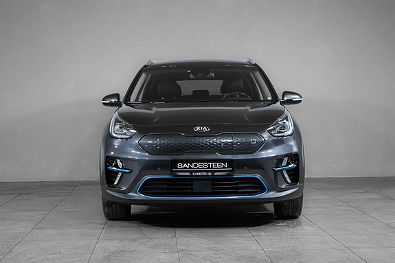 Kia e-Niro 2 of 25