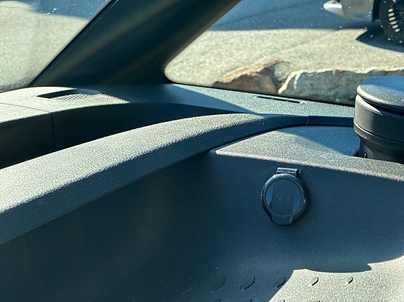 Volkswagen ID. Buzz 14 of 16