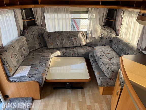 Hobby Prestige 720 UKFe 13 of 24