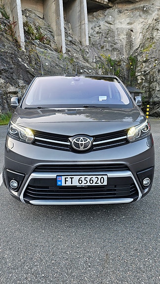 Toyota Proace Verso 2 of 26