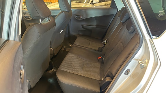 Toyota Verso-S 5 of 13