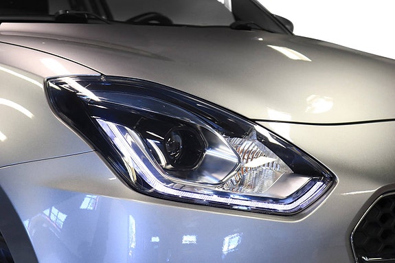 Suzuki Swift 3 of 20