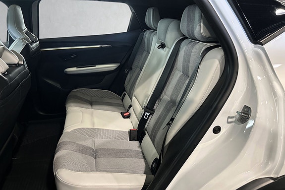 Renault Scenic E-Tech 11 of 20
