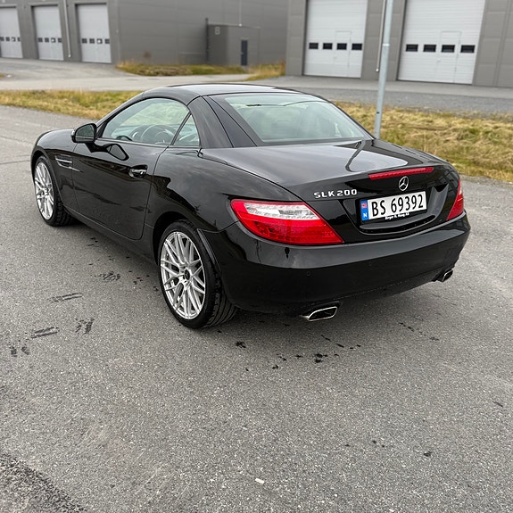 Mercedes-Benz SLK200 5 of 18