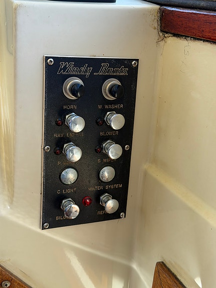 Velholdt Windy 22DC med nyere motor 12 of 29