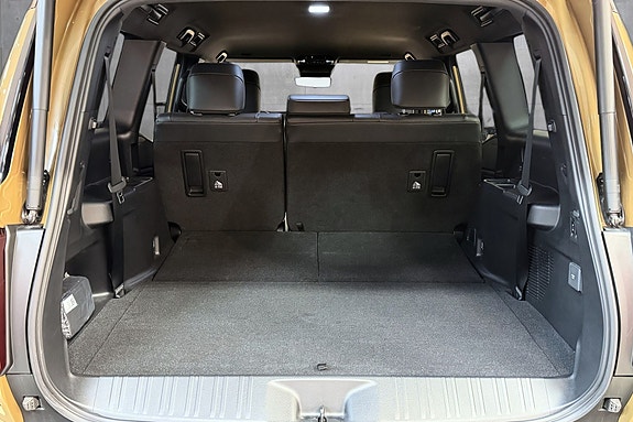 Toyota Land Cruiser 29 of 30