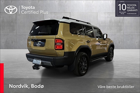 Toyota Land Cruiser 8 of 30