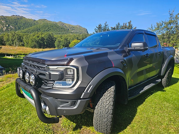 Ford Ranger Raptor 3 of 8
