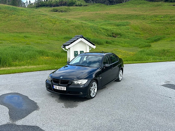 BMW 318i 9 of 18