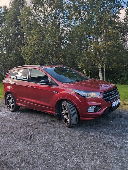 Ford Kuga 4 of 15