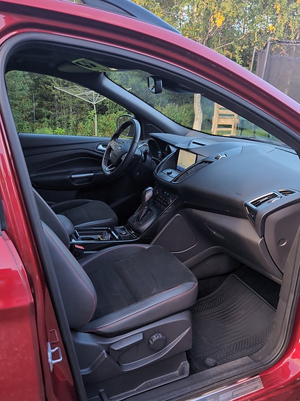 Ford Kuga 15 of 15