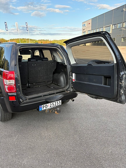 Suzuki Grand Vitara 14 of 29