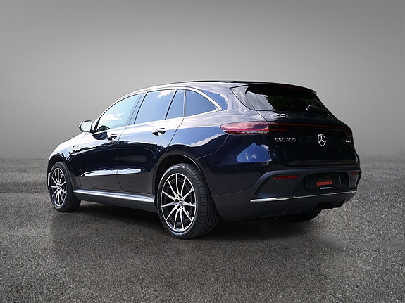 Mercedes-Benz EQC400 5 of 30