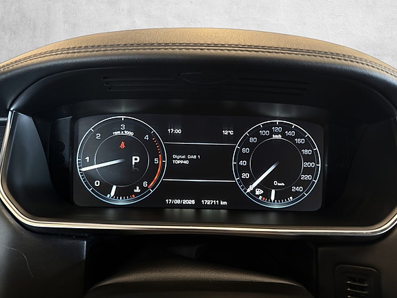 Land Rover Range Rover 18 of 30