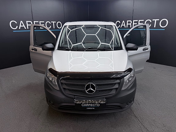 Mercedes-Benz Vito 5 of 30