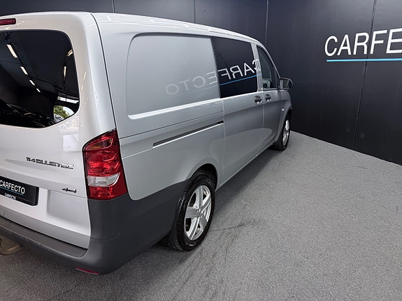 Mercedes-Benz Vito 13 of 30