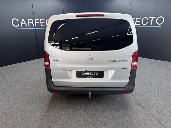 Mercedes-Benz Vito 10 of 30