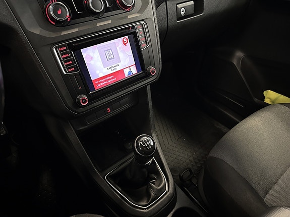 Volkswagen Caddy 12 of 25