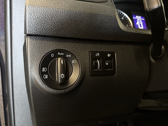 Volkswagen Caddy 7 of 25