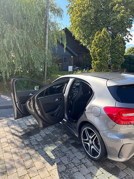 Mercedes-Benz A180 8 of 16