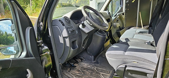 Renault Master T35 14 of 19