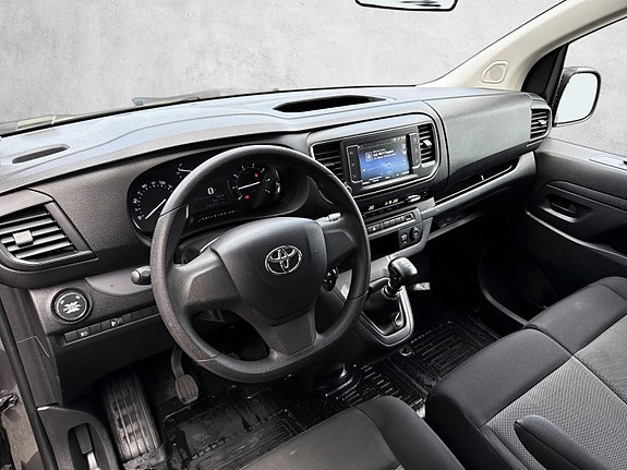 Toyota Proace 10 of 28