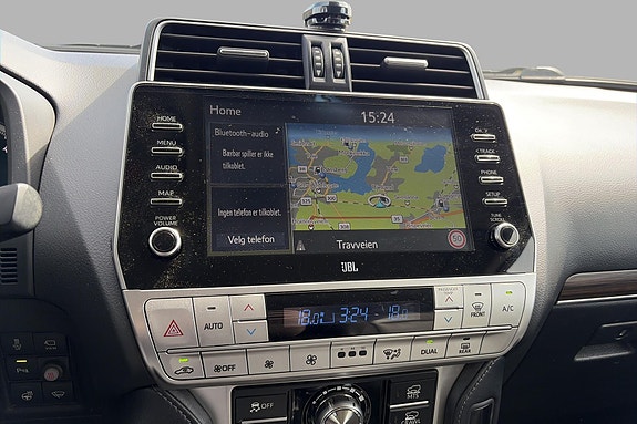 Toyota Land Cruiser 16 of 24