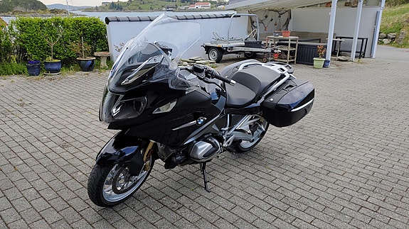 BMW R 1250 RT 3 of 4