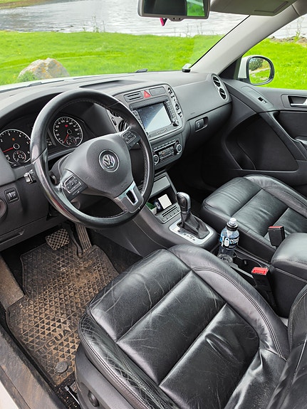 Volkswagen Tiguan 12 of 23