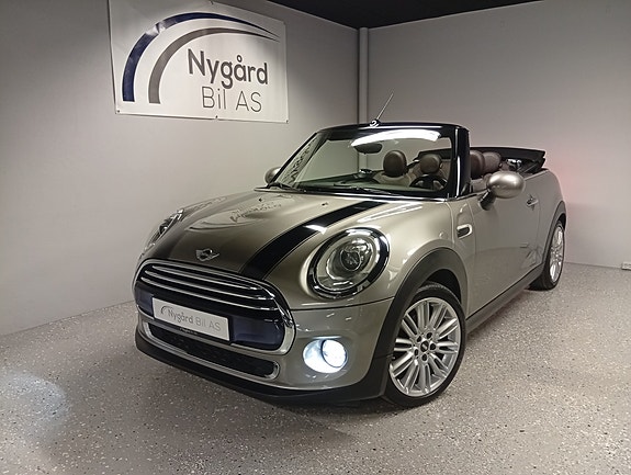 MINI Cooper 2 of 30
