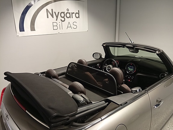 MINI Cooper 8 of 30