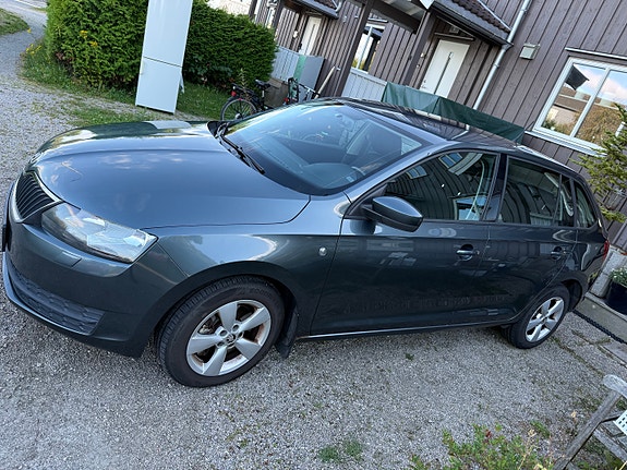 Skoda Rapid Spaceback 3 of 15