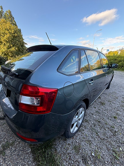 Skoda Rapid Spaceback 5 of 15