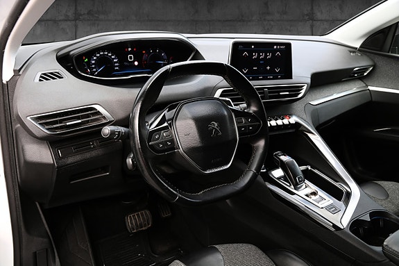 Peugeot 5008 11 of 21