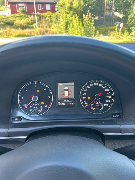 Volkswagen Touran 16 of 30