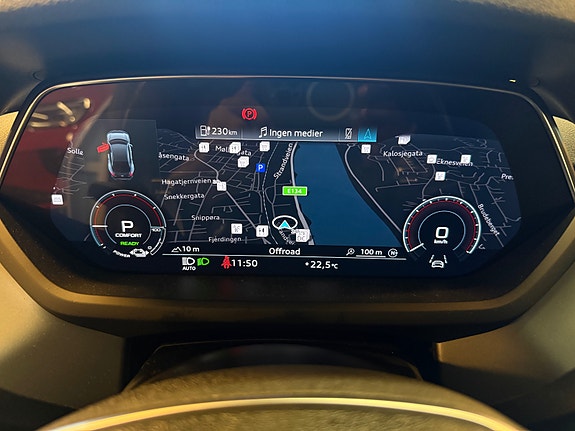 Audi e-tron GT 21 of 30