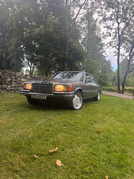 Mercedes-Benz S450 2 of 30