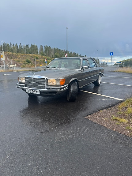 Mercedes-Benz S450 28 of 30