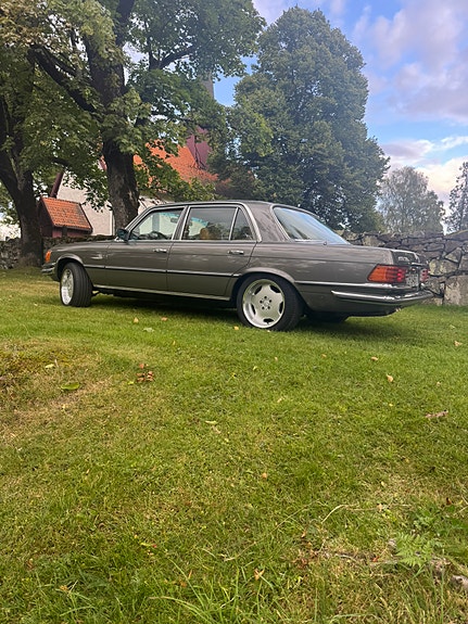 Mercedes-Benz S450 7 of 30