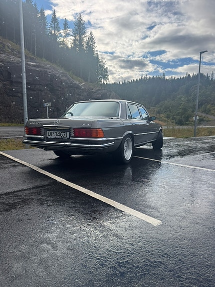 Mercedes-Benz S450 25 of 30
