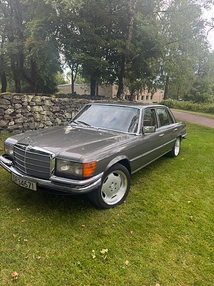 Mercedes-Benz S450 24 of 30