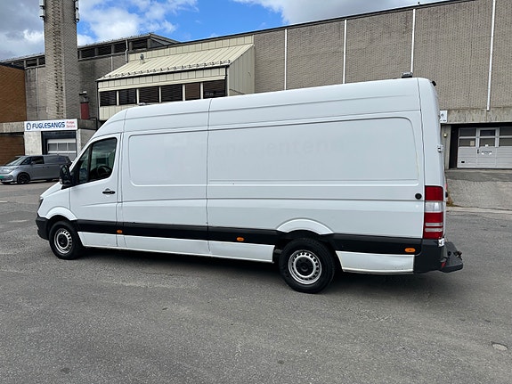 Mercedes-Benz Sprinter 6 of 26